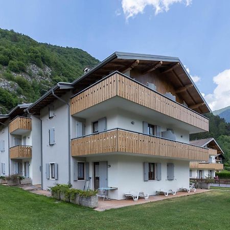 Residence Alessio Bezzecca Luaran gambar