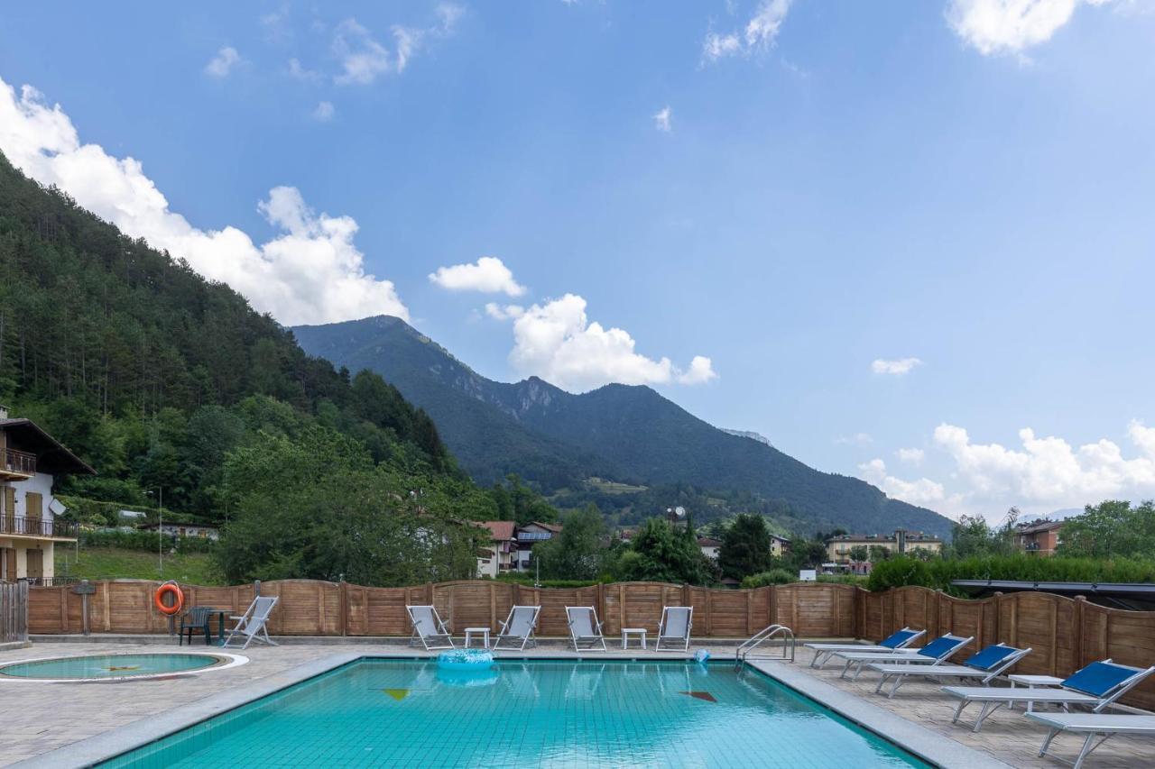 Residence Alessio Bezzecca Luaran gambar